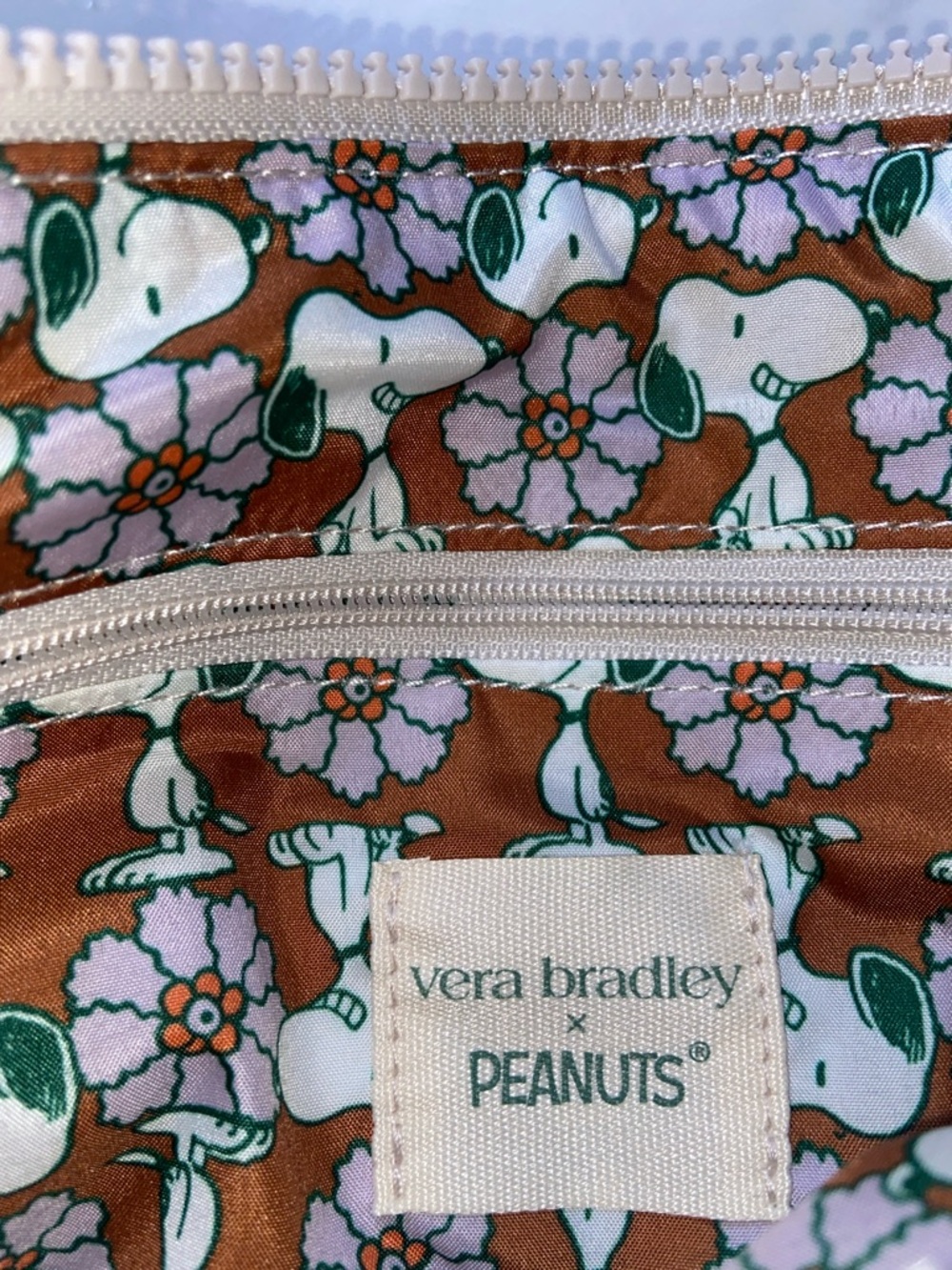 Vera Bradley Peanuts Original Zip Hip Cream Crossbody with Subtle Loop Pattern - Picture 10 of 17
